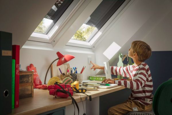 Hővédő-fényzáró redőnyök a VELUX kínálatából!